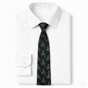 Corbata Navideña Arbolitos - Color Negro - Edicion Limitada